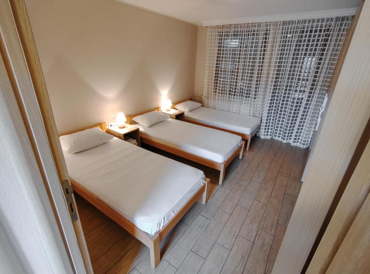 Hotel Marina Oasa Grocka Bagian luar foto